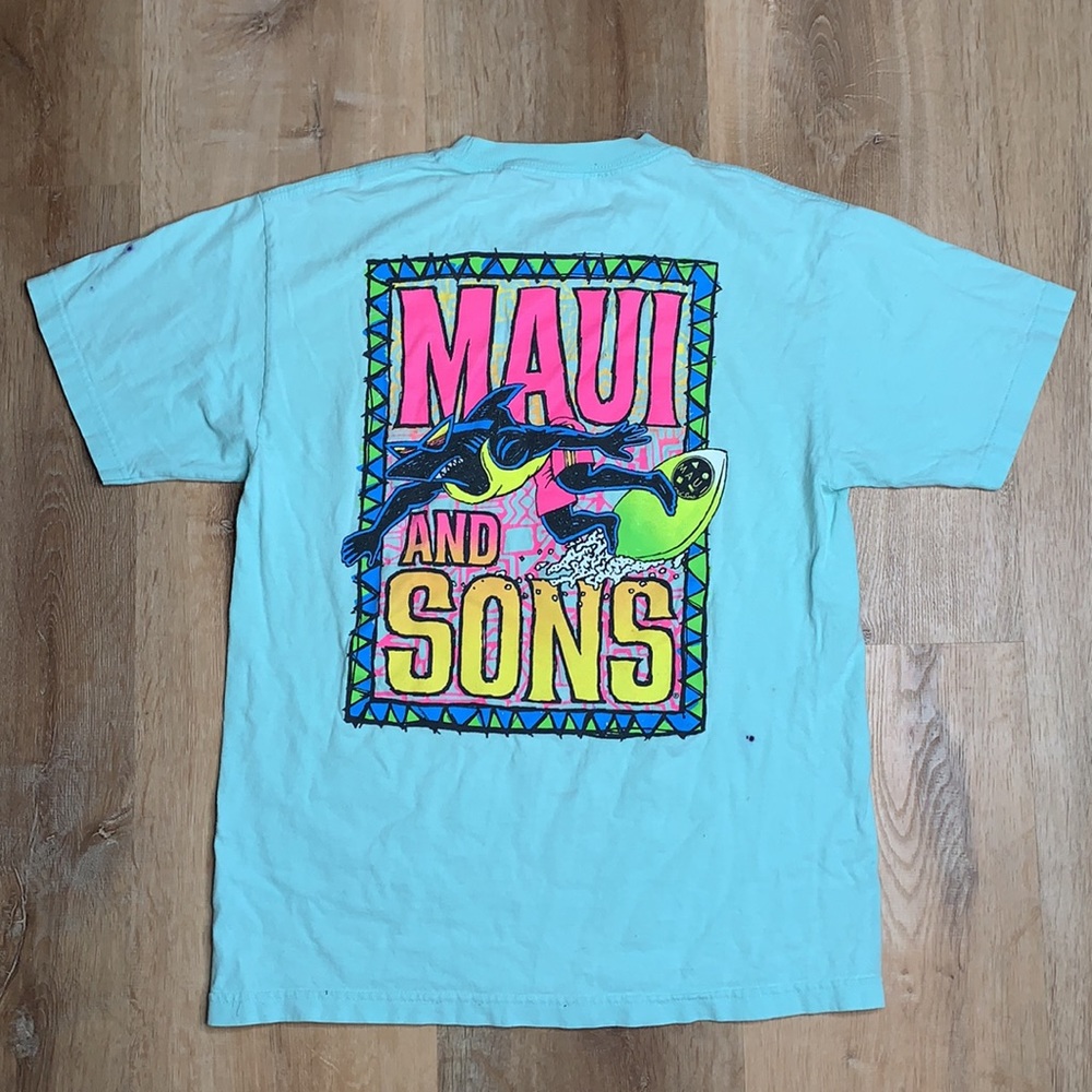 Maui And Sons Graphic Surf Tee